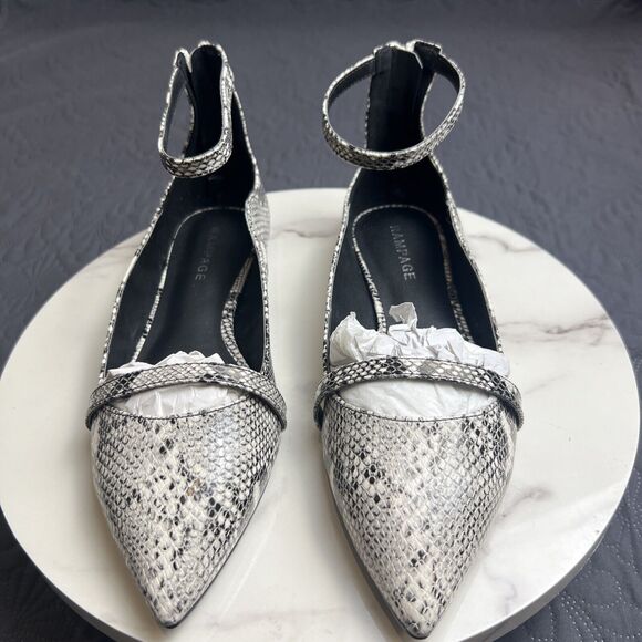 Rampage Blakely Flat Ballet Shoes Ankle Strap BW Snake Skin SZ 7 NWOB Preppy - Picture 2 of 10